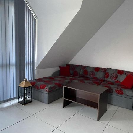 Stunning 2-Bed Apartment In Sea Resort Varna Saints Constantine and Helena Exterior photo